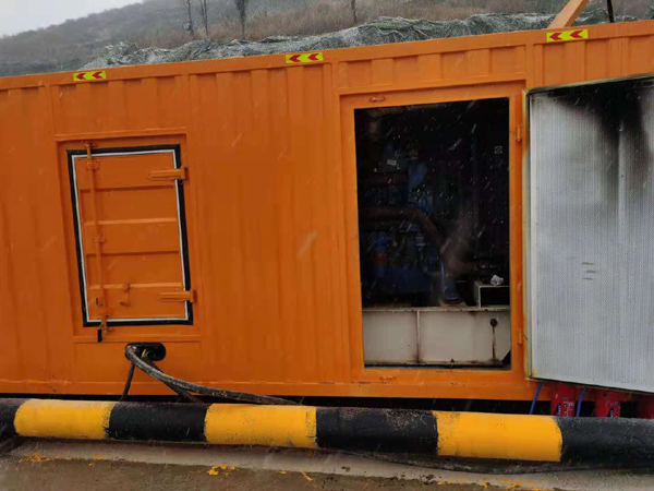 丽水发电机出租 柴油发电机组电压低报警怎么办？