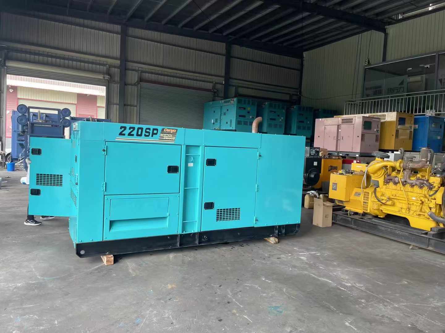 丽水800kW 柴油发电机的输出电流波动范围是多少？